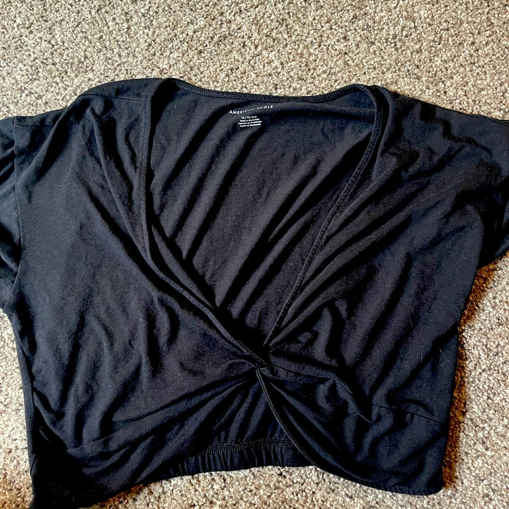 AEO Croptop / Shrug  XL